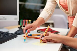 Blister x 3 stylos-bille stabilo pointball - noir + bleu + rouge x 10 stabilo