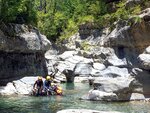 SMARTBOX - Coffret Cadeau Session de canyoning de 2h30 dans les Pyrénées -  Sport & Aventure
