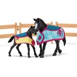 Schleich 42611 - Horse Club Box à cheval avec Jument et Poulain