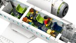 LEGO City - L'Avion de Ligne 60367 avec Minifigurines et Accessoires Réalistes