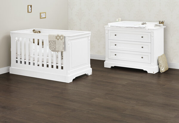 Pinolino Ensemble Economique Emilia large 2 pièces  lit de bébé évolutif commode à langer large