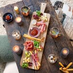Maxi planche apéritive bois acacia FSC 75 x 19 5 cm - Pieds en bois