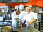 SMARTBOX - Coffret Cadeau Adresses primées : menu 6 plats au restaurant Le Fanal près de Perpignan -  Gastronomie