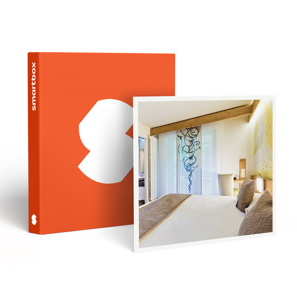 SMARTBOX - Coffret Cadeau Escapade gourmet romantique : 2 jours avec dîner et mignardises dans les Alpes en hôtel 4* - Séjour