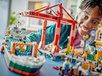 LEGO City - Port et Navire Marchand 60422 : Aventure Maritime pour Enfants de 8 Ans et Plus