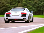 SMARTBOX - Coffret Cadeau Stage de pilotage : 3 tours sur le circuit de Nogaro en Audi R8 V10 -  Sport & Aventure