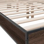 vidaXL Cadre de lit chêne marron 120x190 cm bois d'ingénierie et métal