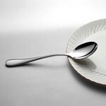 Ménagères 24 pièces inox - Finition miroir poli avec manche mat