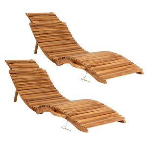 2 Chaises longues en teck ARRIETA