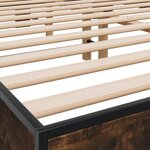 vidaXL Cadre de lit chêne fumé 150x200 cm bois d'ingénierie et métal