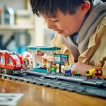 LEGO City - Tramway et Station du Centre-Ville - Ensemble de Construction 60423