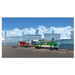 Lego city 60198 le train de marchandises télécommandé