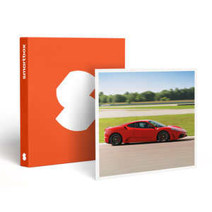 SMARTBOX - Coffret Cadeau Session de pilotage de 6 ou 7 tours de circuit au volant d'une Ferrari -  Sport & Aventure
