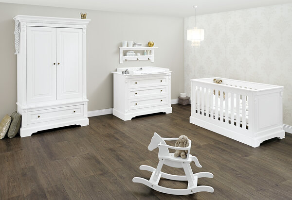 Pinolino Chambre de bébé Emilia  3 pièces lit de bébé évolutif commode à langer armoire à 2 portes