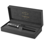 Stylo plume PARKER INGENUITY  Noir  Finition chromée  Plume Moyenne  cartouche d'encre noire  coffret cadeau