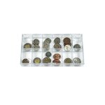 Boite transparente à 12 compartiments pour objets de collection.