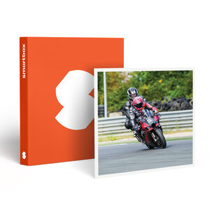 SMARTBOX - Coffret Cadeau Baptême passager en moto : 3 tours à l'arrière d'un pilote professionnel sur le circuit de Magny-Cours - Sport & Aventure