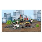 Lego city 60198 le train de marchandises télécommandé