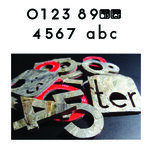 Numéro C - Numéro adhésif pour boîtes aux lettres- Pierre véritable 50 mm LAVE