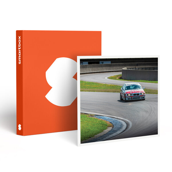 SMARTBOX - Coffret Cadeau Stage de pilotage : 8 tours sur le circuit de Pau Arnos en Cupra Leon ou en BMW Superberline 2.0 -  Sport & Aventure