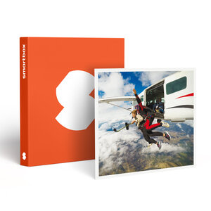 SMARTBOX - Coffret Cadeau Saut en parachute pour 2 personnes près de Narbonne -  Sport & Aventure