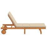 Chaise longue avec des roulettes et un coussin beige en bois massif