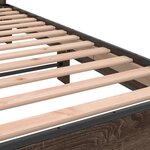 vidaXL Cadre de lit chêne marron 200x200 cm bois d'ingénierie et métal