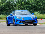 SMARTBOX - Coffret Cadeau Stage de pilotage multivolant : 2 tours en Alpine et 2 tours en Lamborghini Gallardo sur le circuit de Lohéac -  Sport & Aventure