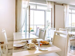 SMARTBOX - Coffret Cadeau 3 jours en hôtel 3* avec vue sur la mer à Royan -  Séjour