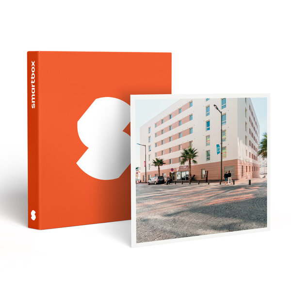 SMARTBOX - Coffret Cadeau Séjour de 3 jours en famille dans un appartement au bord de la Méditerranée -  Séjour
