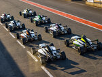 SMARTBOX - Coffret Cadeau Stage de pilotage monoplace : 6 à 8 tours sur circuit en Formule 4 Tatuus -  Sport & Aventure