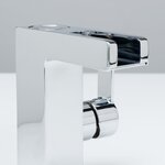 SCHÜTTE Mitigeur de lavabo à LED avec bec verseur ORINOCO chrome