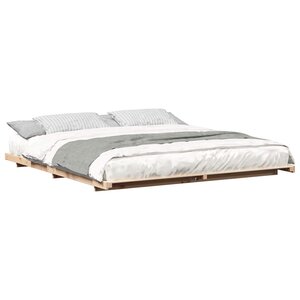 vidaXL Cadre de lit surélevé Marron 200 x 200 cm Bois massif en pin
