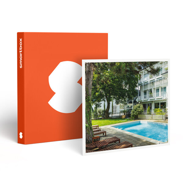 SMARTBOX - Coffret Cadeau 2 jours en hôtel 4* avec balnéo et espace bien-être à Strasbourg - Séjour