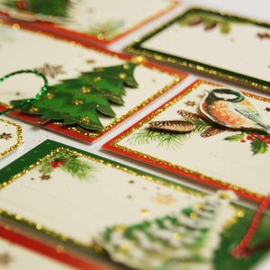 8 étiquettes cadeaux autocollantes - Sapins de Noël