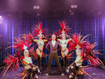 SMARTBOX - Coffret Cadeau Une entrée pour un spectacle de cabaret avec champagne près de Bordeaux pour 2 personnes -  Sport & Aventure