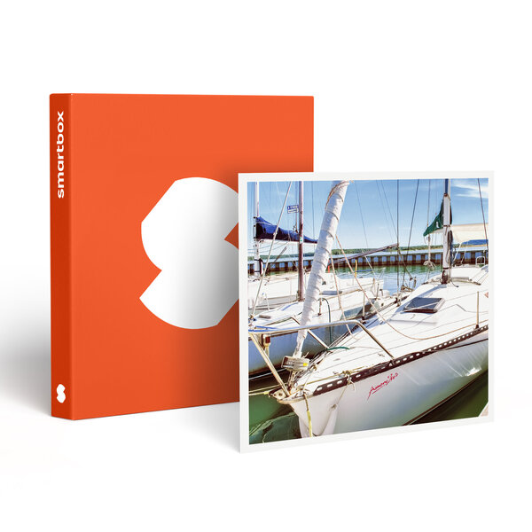 SMARTBOX - Coffret Cadeau Échappée insolite de 2 jours sur un voilier avec bouteille de vin près de Metz - Séjour