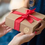 500 Etiquettes Fait main Rondes Autocollantes en rouleau - Ø 35 mm - Fait main - 1 rouleau de 500 Stickers pour entrepreneurs smallbusiness DIY scrapbooking.