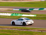SMARTBOX - Coffret Cadeau Stage de pilotage multivolant : 2 tours en Porsche et 2 tours en Ferrari 488 GTB sur le circuit de Magny-Cours -  Sport & Aventure
