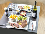 SMARTBOX - Coffret Cadeau Coffret cadeau de Noël : 1 dîner avec boisson pour 2 -  Gastronomie