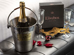 SMARTBOX - Coffret Cadeau Séjour exclusif en duo avec vue sur la Tour Eiffel -  Séjour