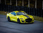 SMARTBOX - Coffret Cadeau Stage de pilotage : 3 tours sur le circuit de Magny-Cours en Ford Mustang Shelby GT500 - Sport & Aventure