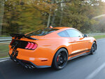 SMARTBOX - Coffret Cadeau Stage de pilotage : 3 tours de circuit au volant d'une Mustang Shelby GT500 -  Sport & Aventure