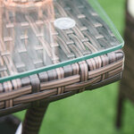 Outsunny Ensemble salon de jardin 2 places : 2 fauteuils et table basse plateau verre trempé résine tressée imitation rotin chocolat foncé coussins blanc
