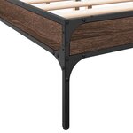 vidaXL Cadre de lit chêne marron 120x200 cm bois d'ingénierie et métal