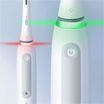 Brosse à dents électrique ORAL-B iO4