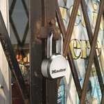 Cadenas haute sécurité à clé inox avec anse longue d'Extérieur M830EURDLH