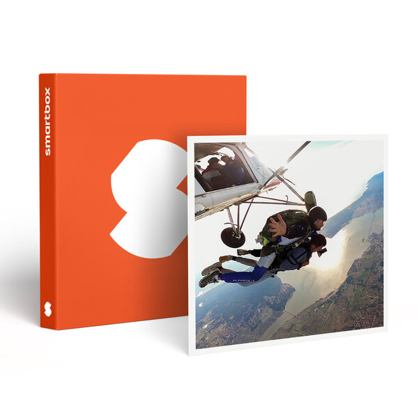 SMARTBOX - Coffret Cadeau Saut en parachute au-dessus de Rochefort  Marennes et Oléron pour 2 -  Sport & Aventure