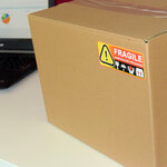 Lot de 100 Etiquettes FRAGILE dimension 4x10 cm