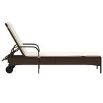 vidaXL Chaise longue avec roues et coussin marron résine tressée